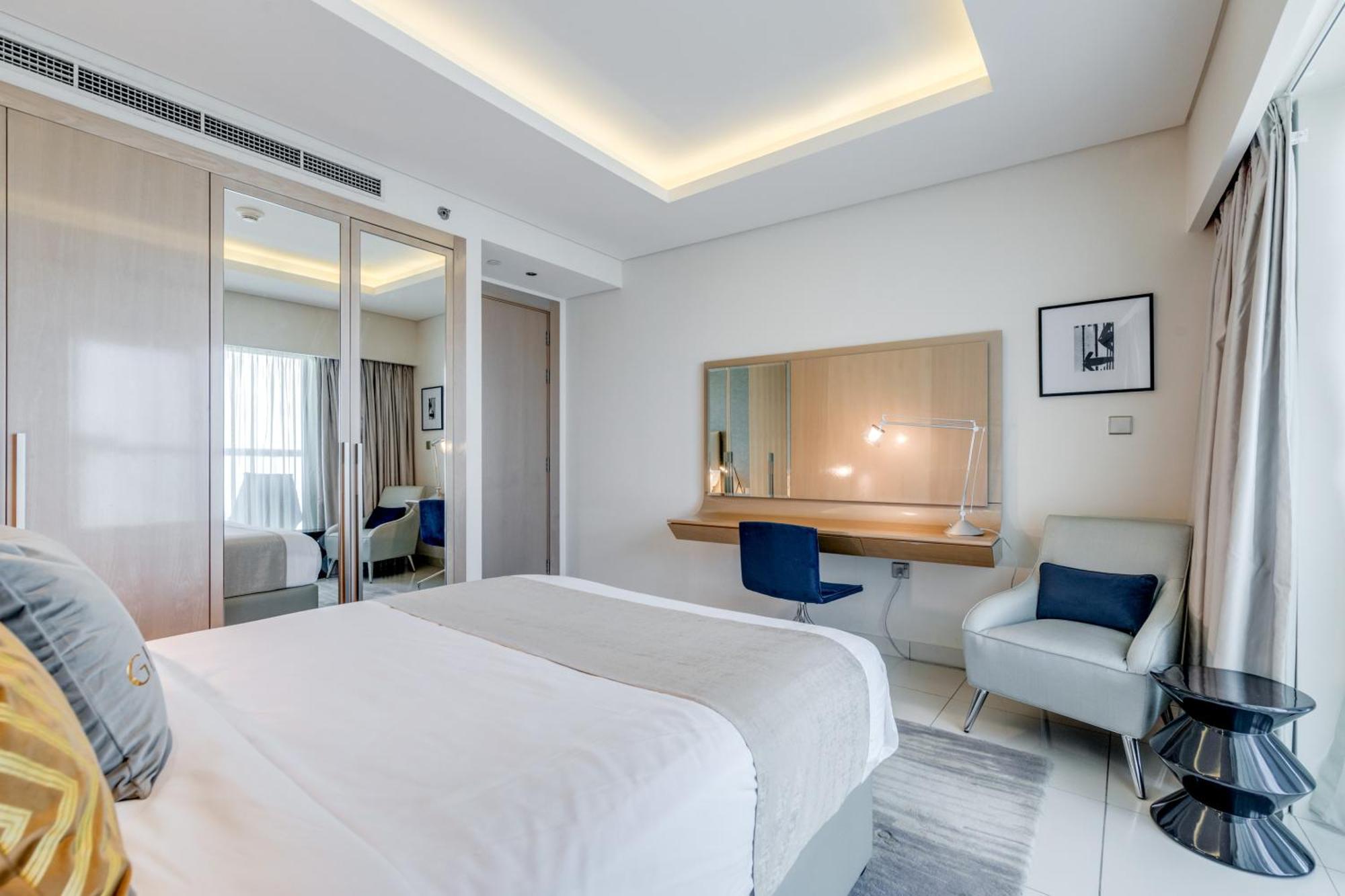 Globalstay Damac Towers By Paramount In Business Bay Dubai Buitenkant foto